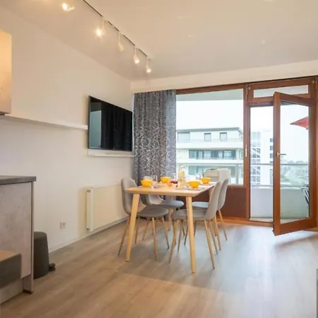 Haus-seerose-wohnung-49a-sunset-1 Apartment